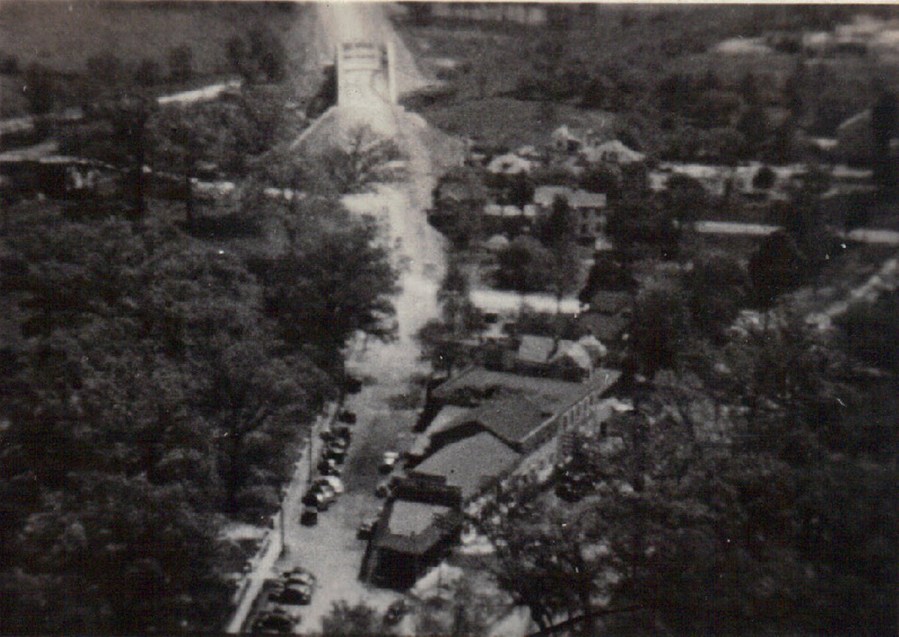 1920s – Original Reed Brothers facility at the intersection of Veirs Mill Road and Rockville Pike