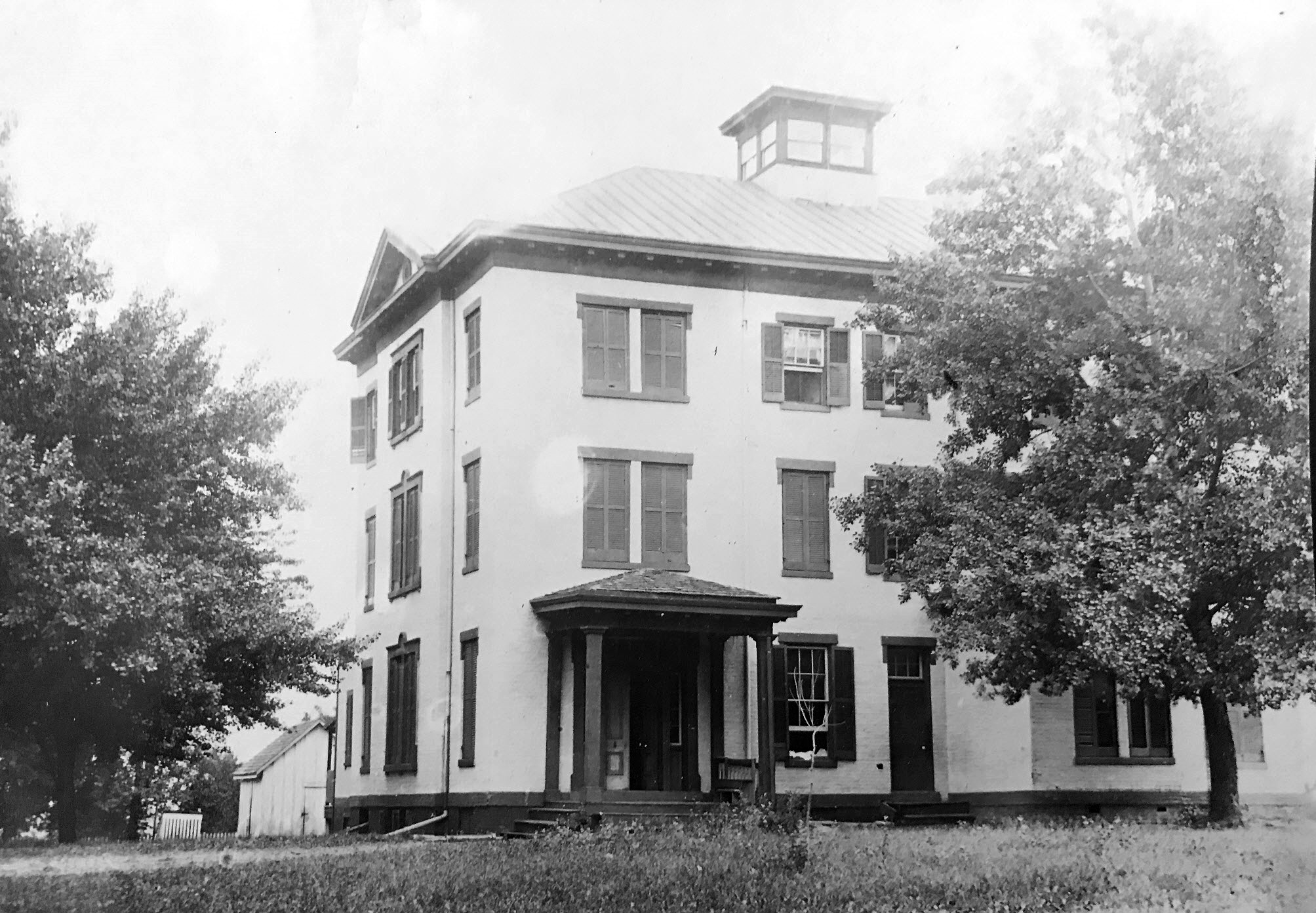 Andrew Small Academy, 1908