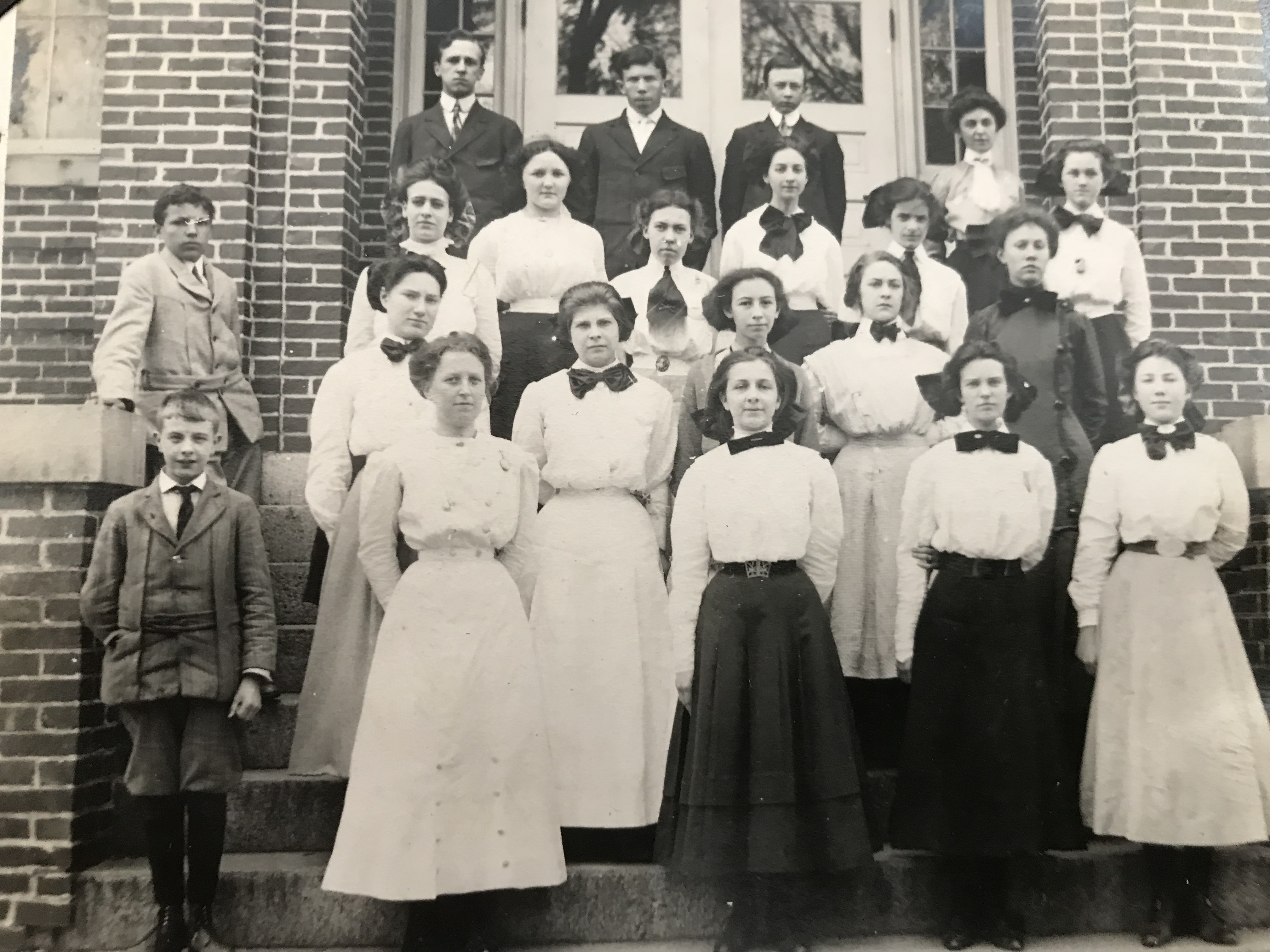 Montgomery County High School 100 Years Ago Reed Brothers Dodge