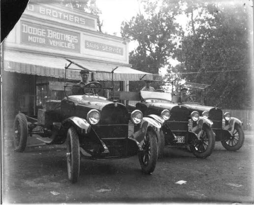 1922 print made from a Lewis Reed glass negative