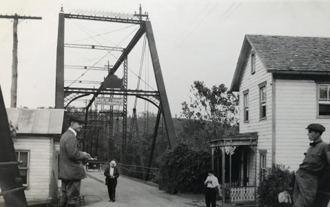 10 dollar fine for driving faster than a walk