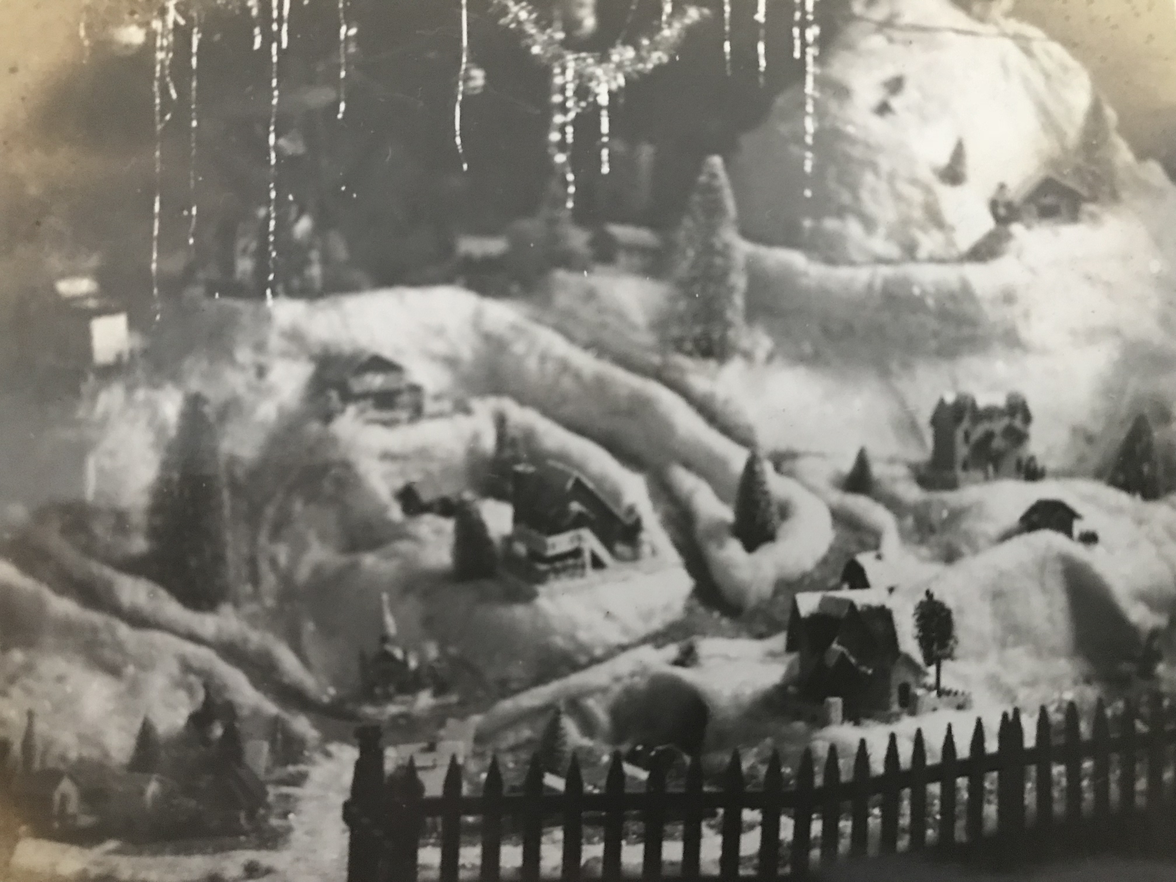 1900s Christmas village