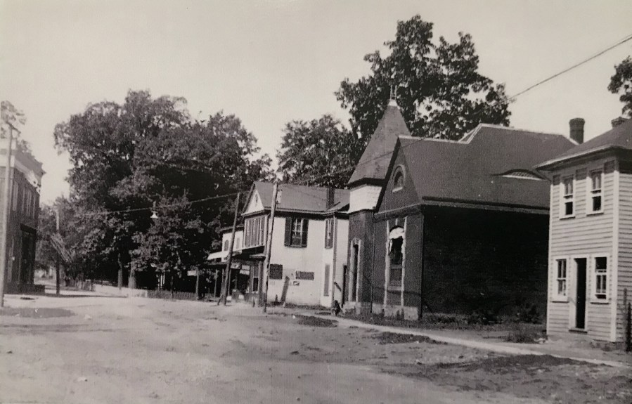 Diamond Avenue in Gaithersburg 1914