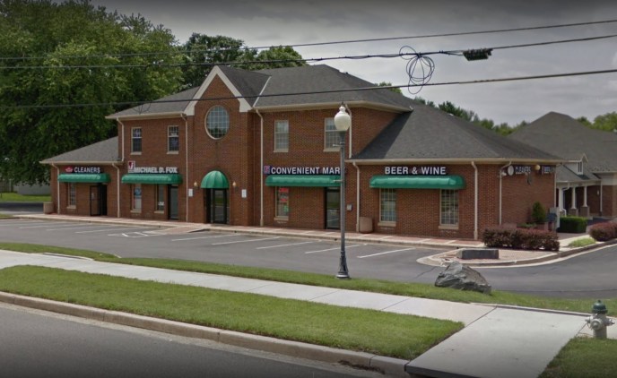 6-Twelve Convenient Mart Darnestown