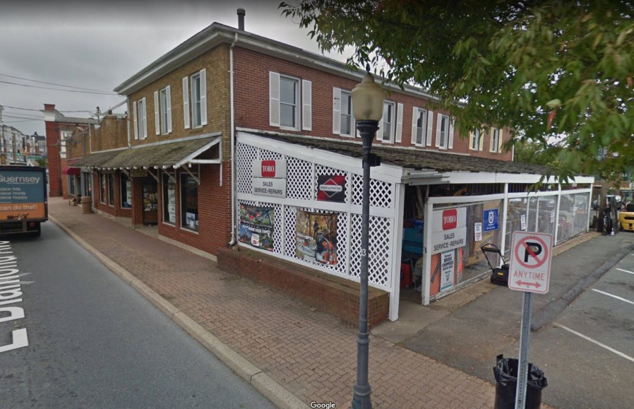 Thomas Hardware Store, Gaithersburg