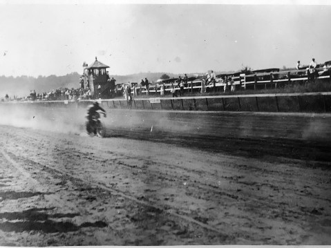 1915 Fairgrounds Motorcycle Race