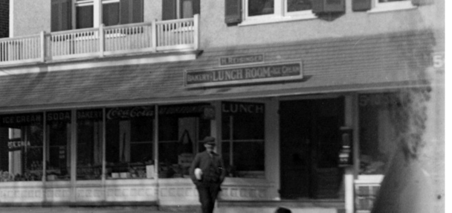 Montogomery Avenue Rockville 1914