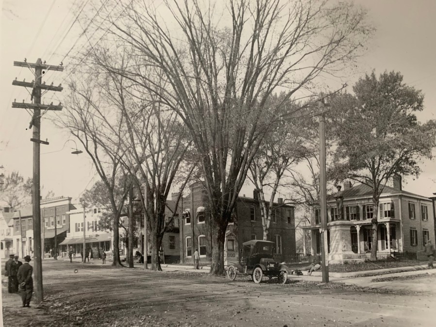 Rockville Town Square, 1914