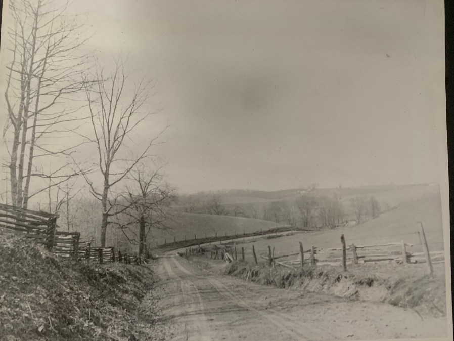 Darnestown dirt road