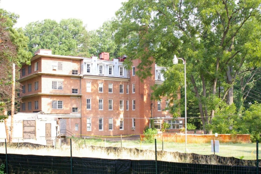 Chestnut Lodge Rockville