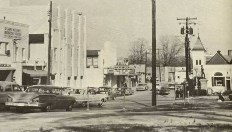 Villa Theater 120 Commerce Avenue