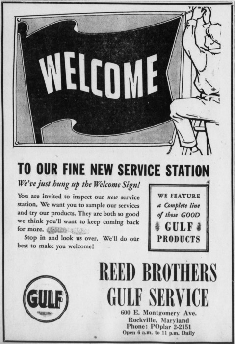 1953 GULF GAS STATION 