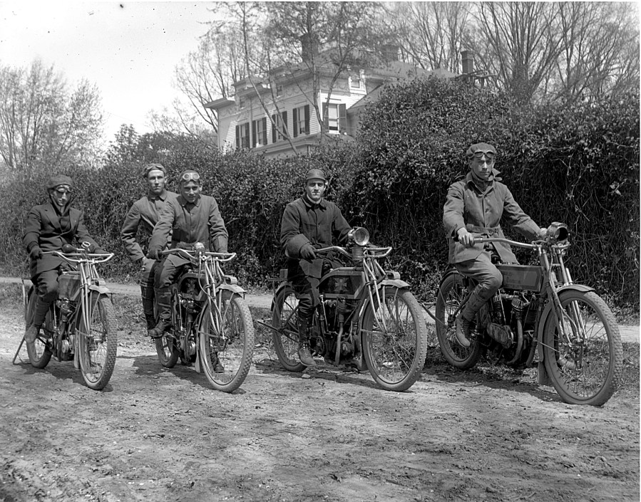 Park Avenue Motorcycle Club, 1912