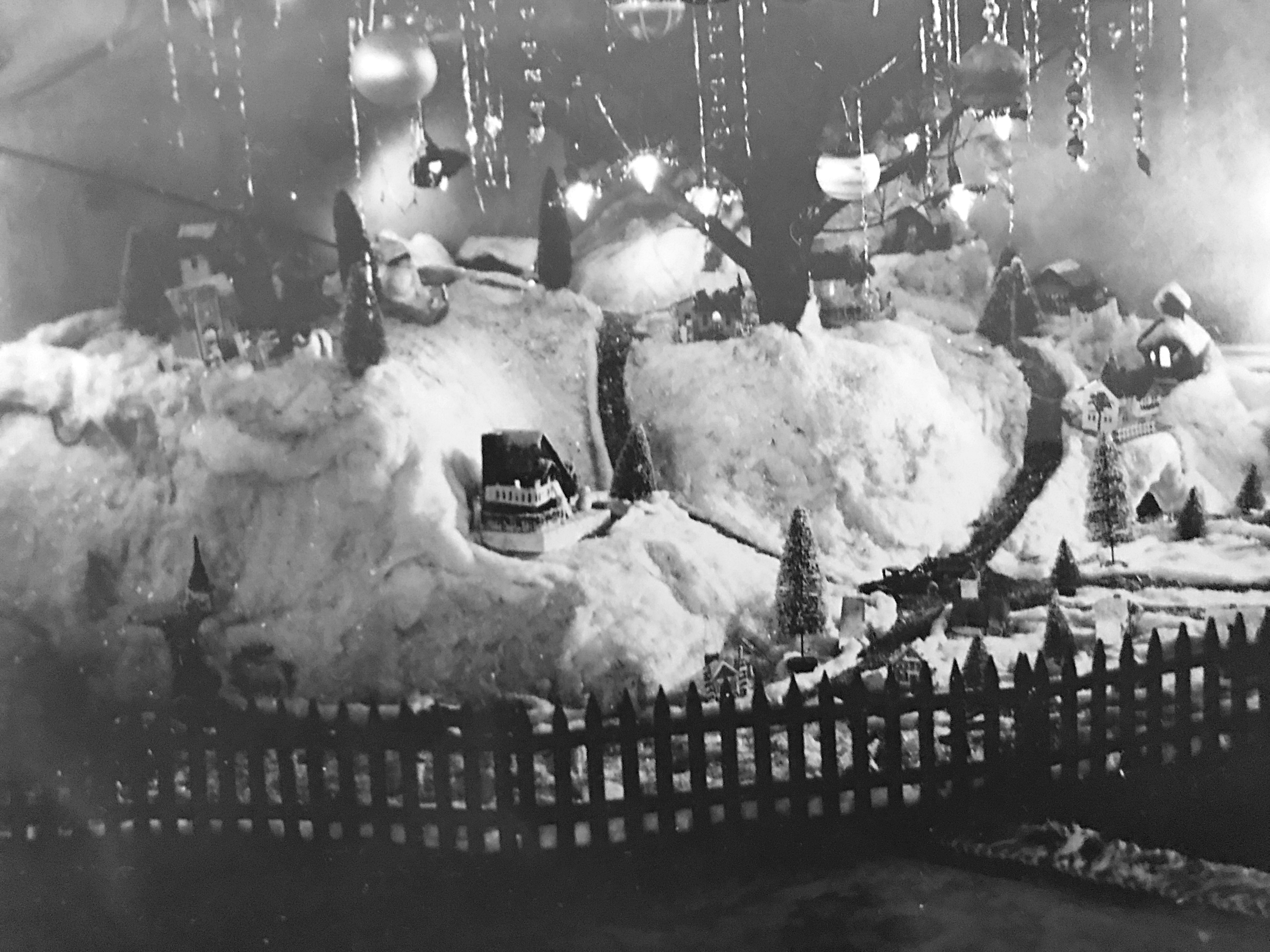 1920 miniature snow village