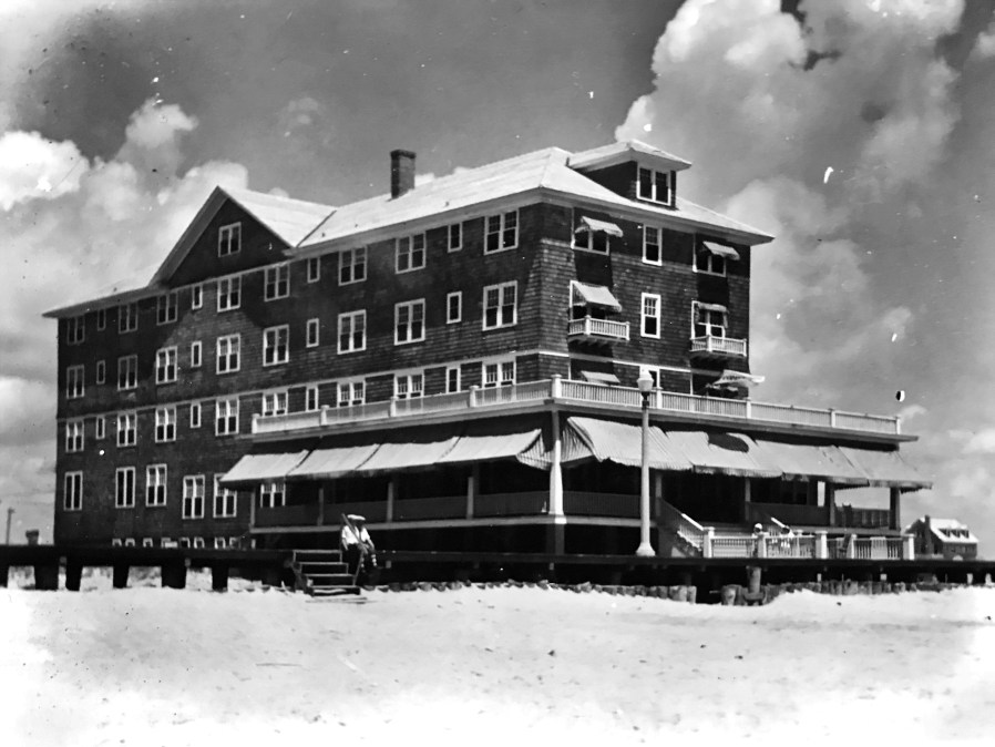 Commander Hotel Ocean City MD