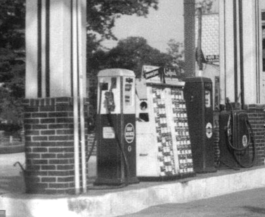 1940s Gulf Pumps