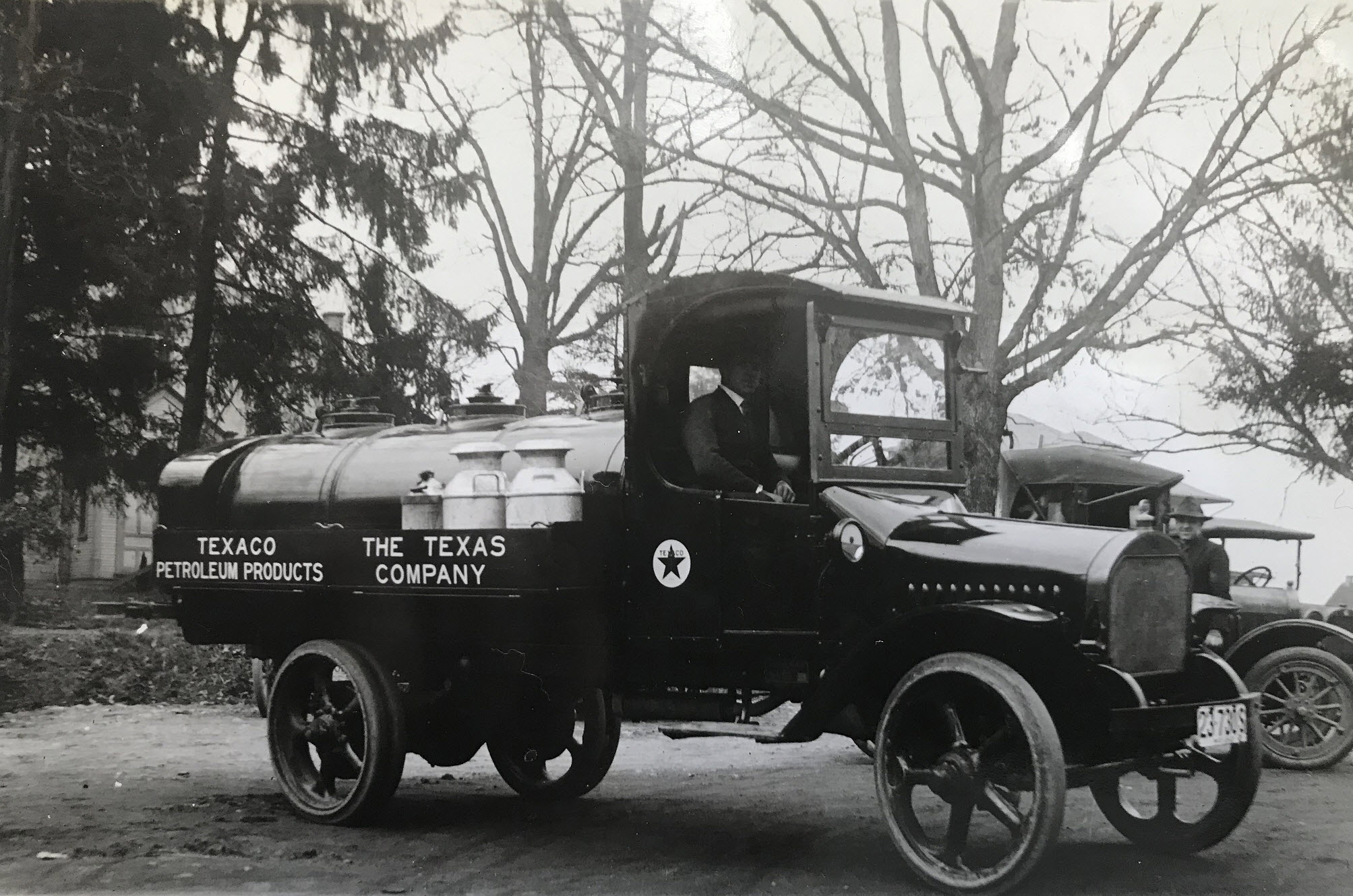 1917 Texaco Petroleum Truck
